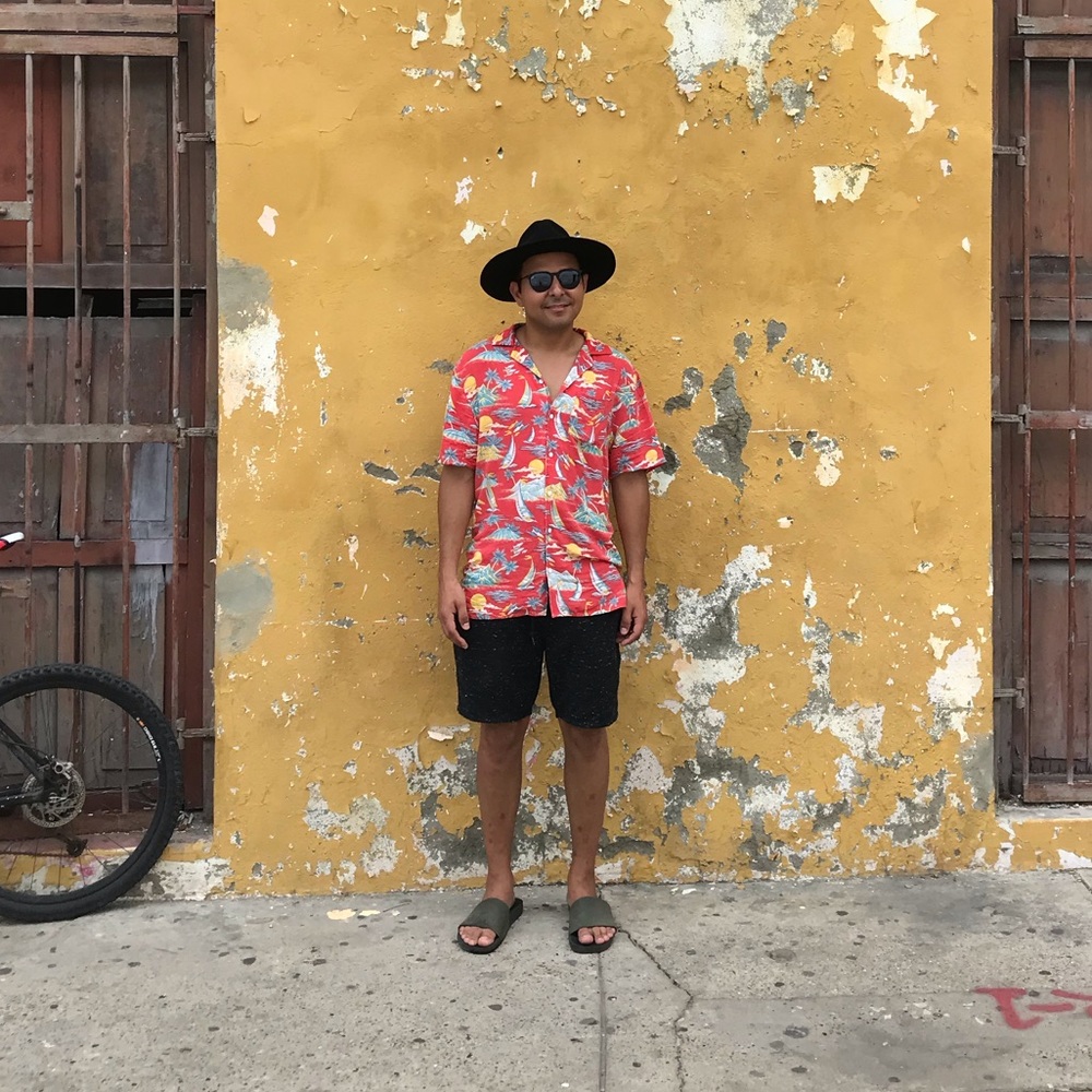 Meet your Posher, Carlos